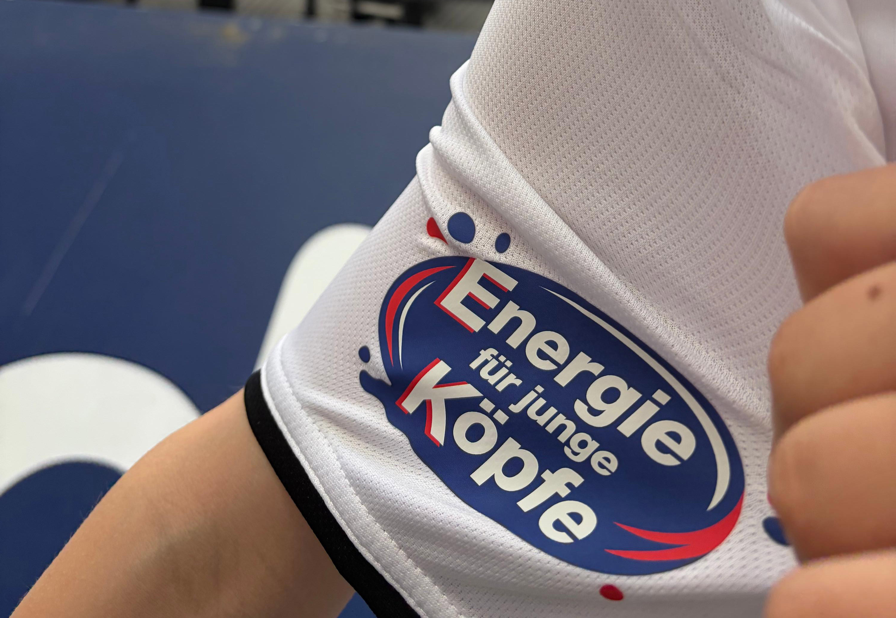 Trikot mit Label
