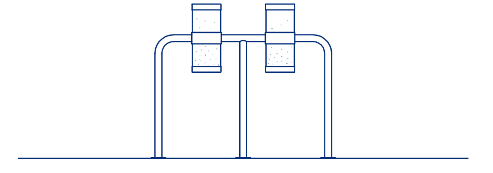 Illustration zweier Wasserzylinder, welche den Filtrationsprozess verdeutlichen soll.