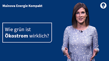 Eine Frau in braunem Oberteil vor blauem Hintergrund moderiert die Fragestellung.