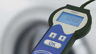 Mainova Strommessgerät mit Anzeige 1200 Watt